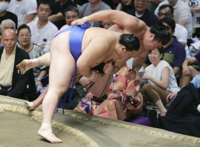 Onosato bouscule Wakamotoharu