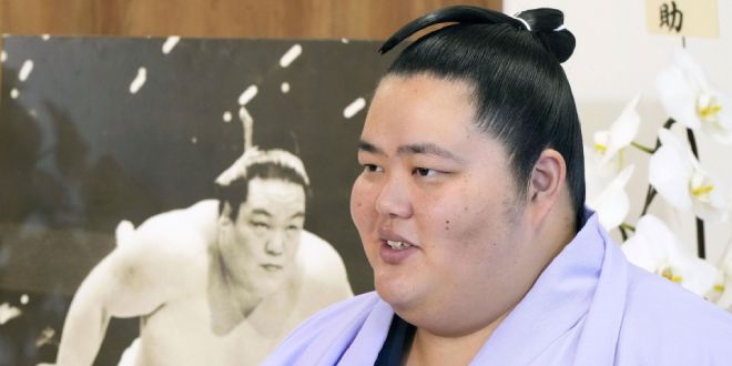 Kotozakura vise la promotion au rang de yokozuna