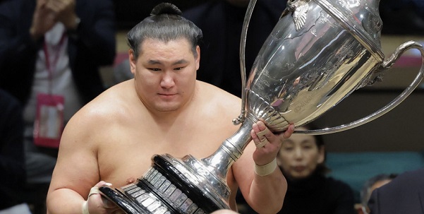 J15 – Hoshoryu est prêt à être promu yokozuna après avoir remporté le Hatsu Bashô